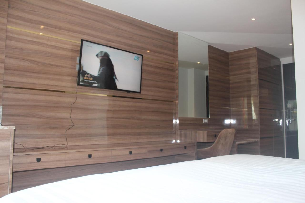 H-District Boutique Poshotel Банкок Екстериор снимка